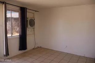 524 N Ave Ave, Sierra Vista, AZ 85635 - Photo 2