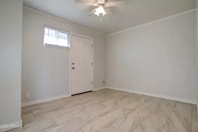 210 E Jones Avenue # 7, Phoenix, AZ 85040 - Photo 12
