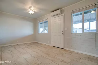 210 E Jones Avenue # 7, Phoenix, AZ 85040 - Photo 10