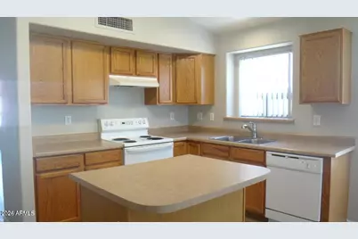 12425 W Missouri Avenue, Litchfield Park, AZ 85340 - Photo 8