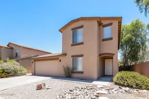 2281 E Meadow Chase Dr, San Tan Valley, AZ 85140 - Photo 2