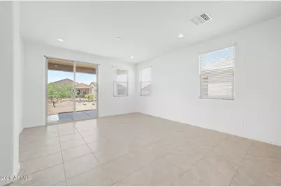 41955 W Fiesta Lane, Maricopa, AZ 85138 - Photo 10