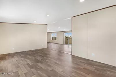 5744 N Lakeview Drive, Casa Grande, AZ 85194 - Photo 1