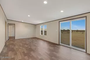 5744 N Lakeview Dr, Casa Grande, AZ 85194 - Photo 8