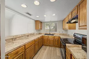 4213 W Calavar Rd, Phoenix, AZ 85053 - Photo 8