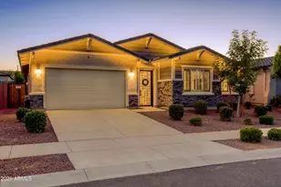 13226 N 174th Dr, Surprise, AZ 85388 - Photo 2