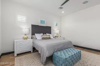 712 E Buist Avenue, Phoenix, AZ 85042 - Photo 22