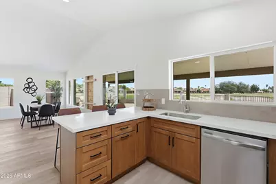 8585 N 108th Drive, Peoria, AZ 85345 - Photo 10