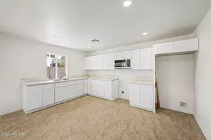 4123 W Holly St, Phoenix, AZ 85009 - Photo 28