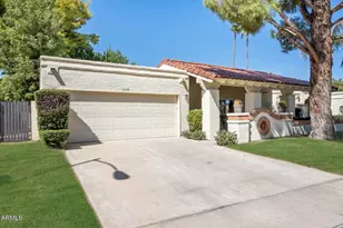 8330 E San Benito Dr, Scottsdale, AZ 85258 - Photo 2