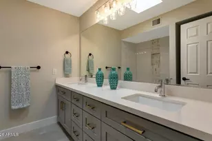 8330 E San Benito Dr, Scottsdale, AZ 85258 - Photo 24