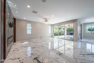 9719 W Los Gatos Dr, Peoria, AZ 85383 - Photo 14
