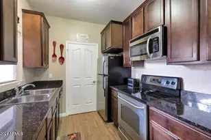 14145 N 92nd St, Scottsdale, AZ 85260 - Photo 4