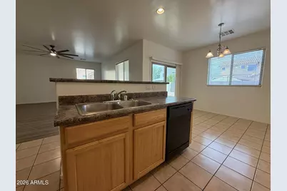 7258 W Palmaire Avenue, Glendale, AZ 85303 - Photo 10