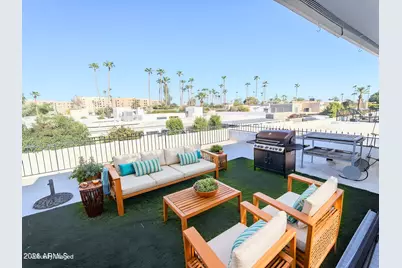 7662 E Minnezona Avenue, Scottsdale, AZ 85251 - Photo 6