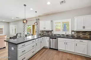 10249 E Kinetic Dr, Mesa, AZ 85212 - Photo 4