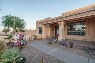 24329 W Mark Ln, Wittmann, AZ 85361 - Photo 2