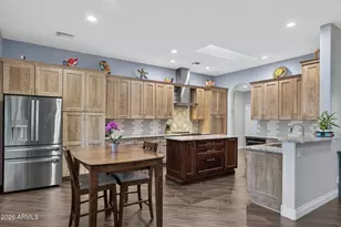 24329 W Mark Ln, Wittmann, AZ 85361 - Photo 14