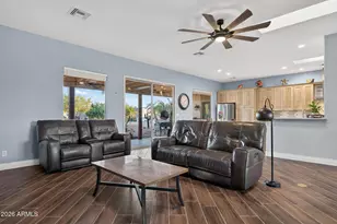 24329 W Mark Ln, Wittmann, AZ 85361 - Photo 12