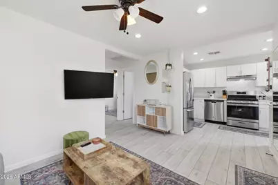 1124 N 14th Street, Phoenix, AZ 85006 - Photo 4