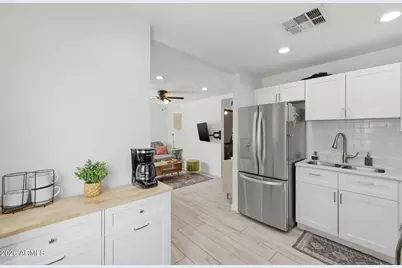 1124 N 14th Street, Phoenix, AZ 85006 - Photo 8