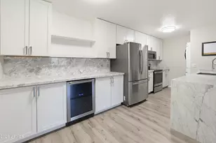 2938 N 61st Pl, Scottsdale, AZ 85251 - Photo 1