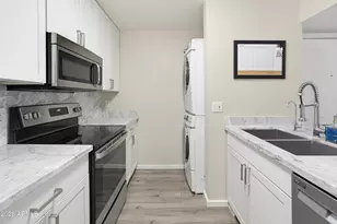 2938 N 61st Pl, Scottsdale, AZ 85251 - Photo 8