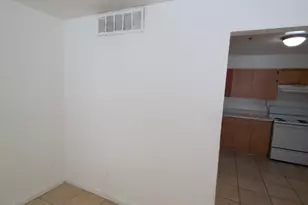 4829 N 37th Ave, Phoenix, AZ 85019 - Photo 4