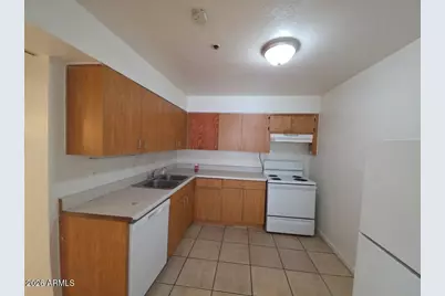 4829 N 37th Avenue #Apt 4, Phoenix, AZ 85019 - Photo 6