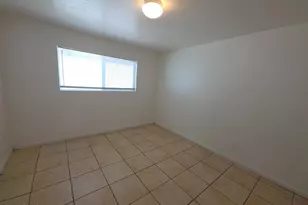 4829 N 37th Ave, Phoenix, AZ 85019 - Photo 8