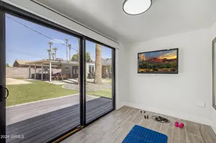 4231 E Catalina Dr, Phoenix, AZ 85018 - Photo 42