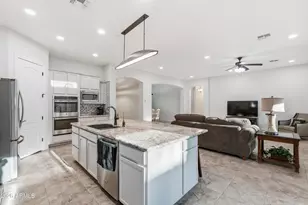 26928 N 102nd Ln, Peoria, AZ 85383 - Photo 24