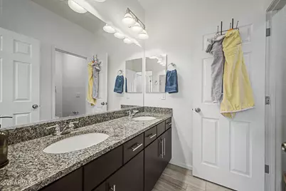 13023 W Lamar Road, Glendale, AZ 85307 - Photo 34