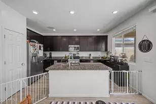 13023 W Lamar Rd, Glendale, AZ 85307 - Photo 12