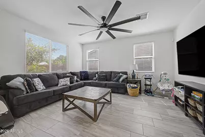 13023 W Lamar Road, Glendale, AZ 85307 - Photo 8