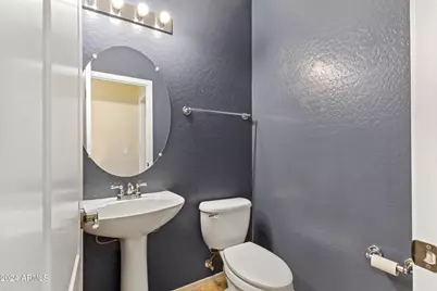 2256 E Huntington Drive, Phoenix, AZ 85040 - Photo 14