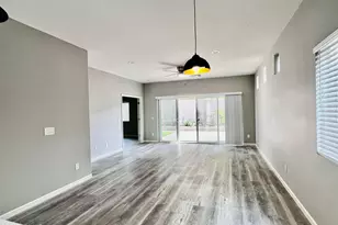 8017 S 6th Dr., Phoenix, AZ 85041 - Photo 6
