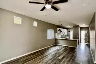 8017 S 6th Dr., Phoenix, AZ 85041 - Photo 2
