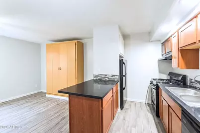 6320 N 16th Street #10, Phoenix, AZ 85016 - Photo 6