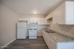 864 E Chandler Blvd, Chandler, AZ 85225 - Photo 8