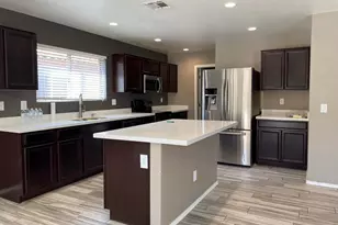 15791 W Caribbean Ln, Surprise, AZ 85379 - Photo 8
