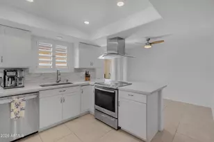 26433 S Saddletree Dr, Sun Lakes, AZ 85248 - Photo 6