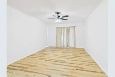 4033 W Griswold Road, Phoenix, AZ 85051 - Photo 30