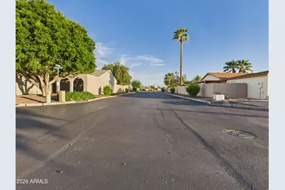 4033 W Griswold Road, Phoenix, AZ 85051 - Photo 40