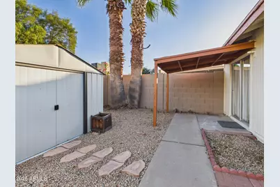 4033 W Griswold Road, Phoenix, AZ 85051 - Photo 36