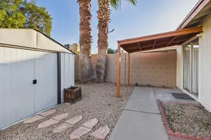 4033 W Griswold Rd, Phoenix, AZ 85051 - Photo 36