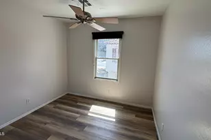 2125 E Huntington Dr, Phoenix, AZ 85040 - Photo 14