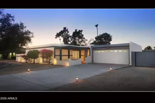 2934 E Beryl Ave, Phoenix, AZ 85028 - Photo 1