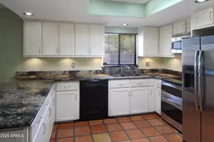 2934 E Beryl Ave, Phoenix, AZ 85028 - Photo 8