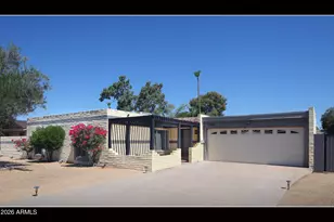 2934 E Beryl Ave, Phoenix, AZ 85028 - Photo 2
